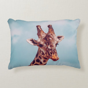 GIRAFFE PORTRÄTT PRYDNADSKUDDE