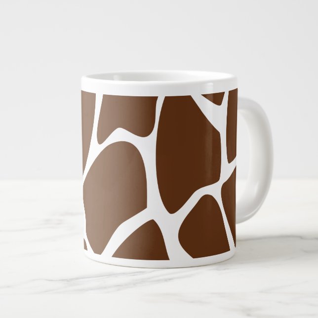 Giraffe Print Mönster i Mörk Brown. Jumbo Mugg (Framsida höger)