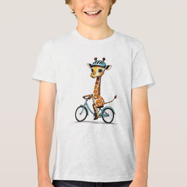 Giraffe Riding a Bicycle - Handritad pennkonst T Shirt (Framsida)