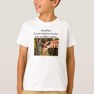 Giraffe Social Avstånd sex fötter T Shirt