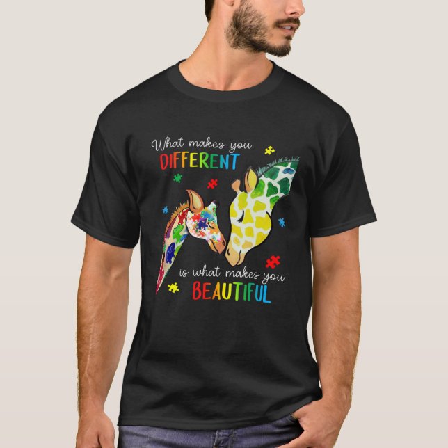 Giraffe Vad Gör Dig Annorlunda Autism Acceptans T Shirt (Framsida)