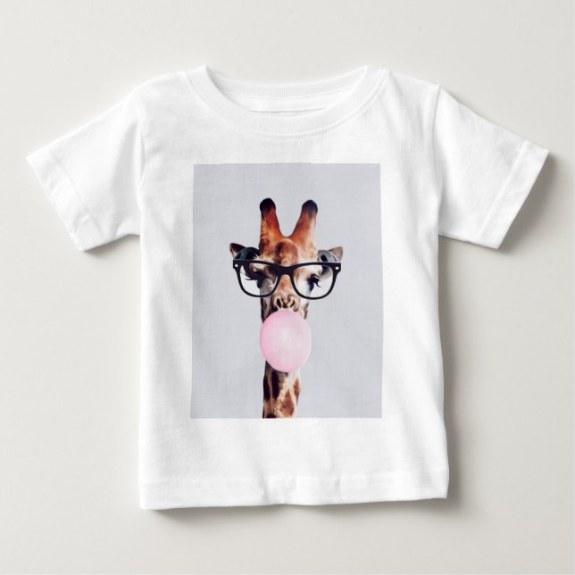Giraffe Wearing Glass Blowing Rosa Bubble gumm T Shirt (Framsida)