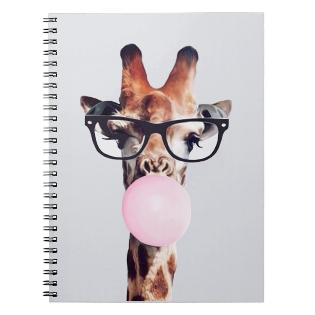 GIRAFFE WEARING GLASSES SOM BLÖSER EN ROSA BUBBLEG ANTECKNINGSBOK (Framsidan)