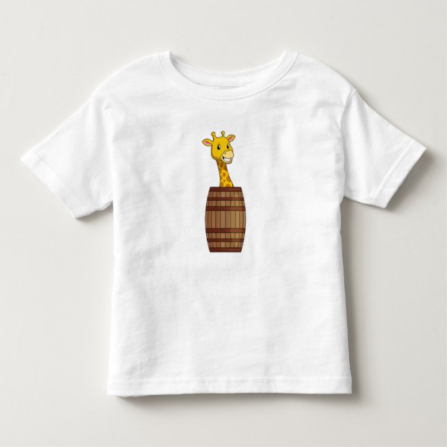 Giraffe with Barrel T Shirt (Framsida)