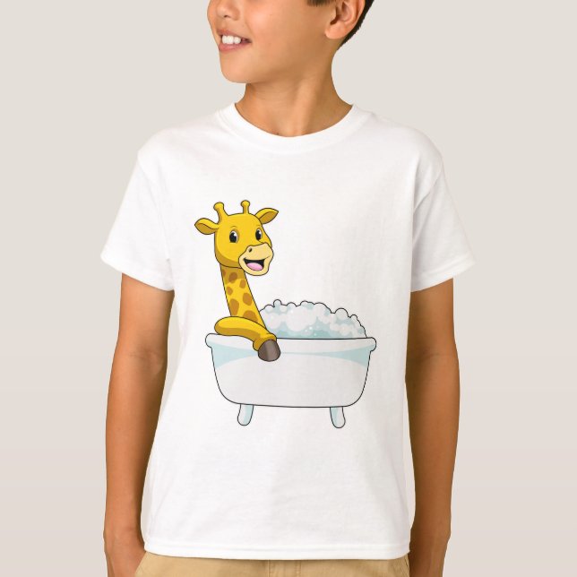 Giraffe with Bathtub with Foam T Shirt (Framsida)