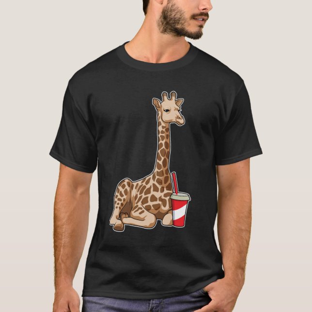 Giraffe with Drink T Shirt (Framsida)