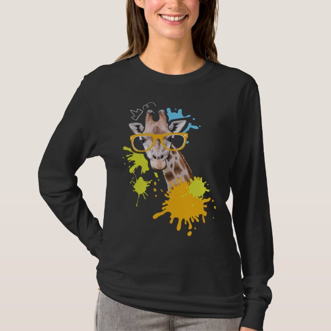 Giraffe with Glasses I Animal  I Giraffes T Shirt (Framsida)