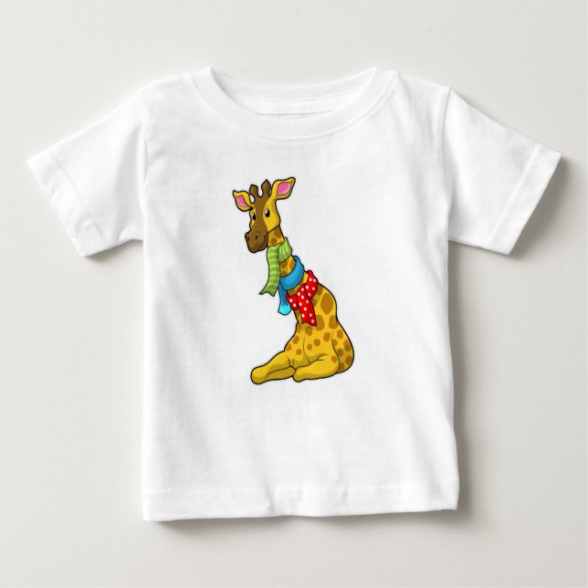 Giraffe with Scarf T Shirt (Framsida)