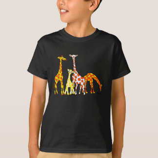 Girafffamilj i orange- och gultbarnTshirt T-shirt