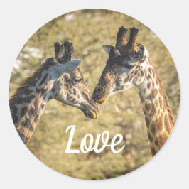 Giraffs i Kärlek Sticker Runt Klistermärke