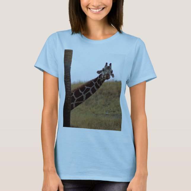 Girafftitt en bu t shirt (Framsida)