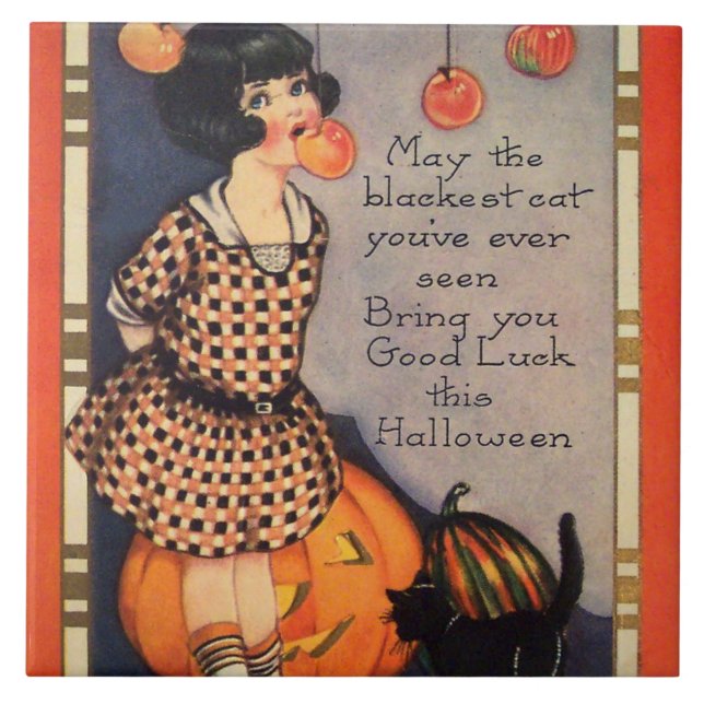Girl Bobning for Apples Black Cat Pumpkin Kakelplatta (Framsidan)