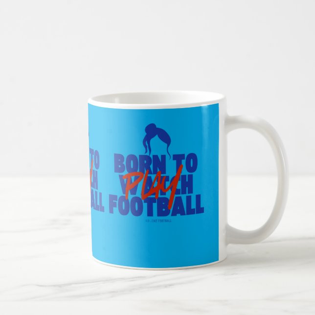 Girl Born to Play Football Kaffemugg (Höger)