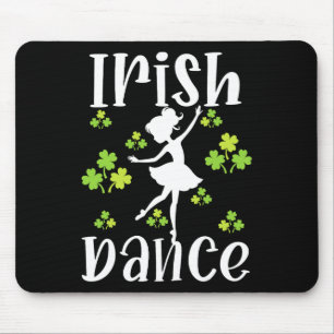 Girl Dancing Dancer Irish Dance St patrick's day Musmatta