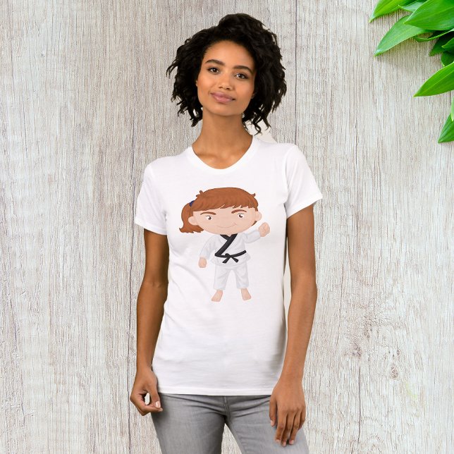 Girl Doing Karate Womens T-Shirt (Skapare uppladdad)