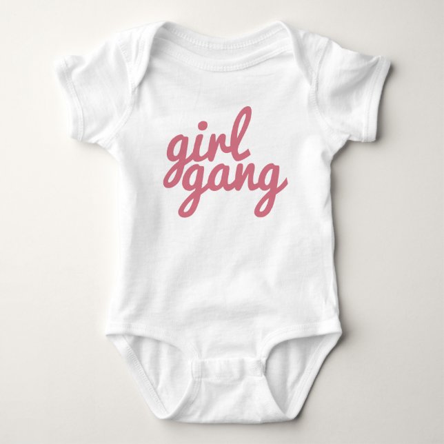 Girl Gang Rosa Print T Shirt (Framsida)