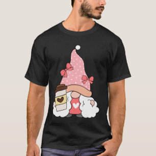 Girl Gnome Coffee Älskare Wearing Rosa Unisex T Shirt
