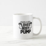 Girl Kärlek Body Pump Female Gym Instruktor Funny  Kaffemugg<br><div class="desc">Girl Kärlek Body Pump Female Gym Instructor Funny Fitness Girl</div>