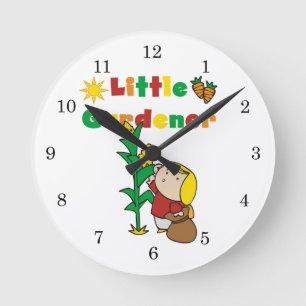 Girl Little Gardener Rund Klocka