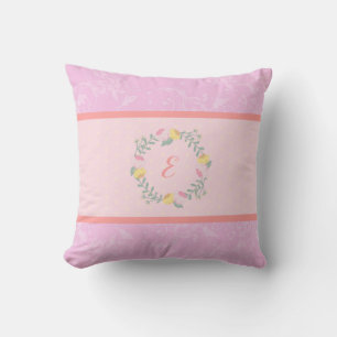 Girl Pastel Rosa and Lavender Blommigt Monogram Ki Kudde