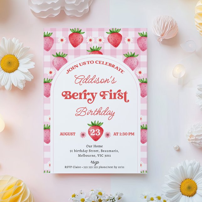 Girl Red Daisy Strawberry Berry Sweet 1:a födelsed Inbjudningar (Modern Strawberry Berry First Birthday Invitation Template, Girls Berry 1st Birthday Invitation,)