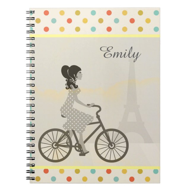Girl Riding Bike i Paris Polka Dot Personlig Anteckningsbok (Framsidan)