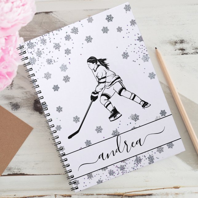 Girl Spela Ice Hockey Team Player Girly Namn    Anteckningsbok (Skapare uppladdad)