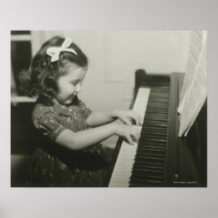 Girl Spela Piano Poster