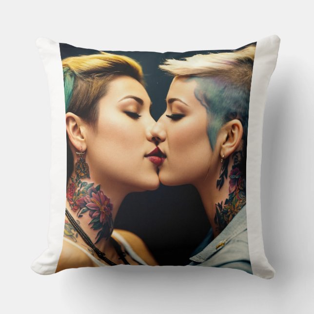 Girl to Girl Kärlek Pillow Kudde (Framsida)