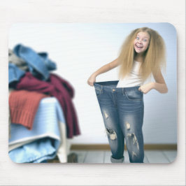 Girl Wearing Oversized Jeans Musmatta