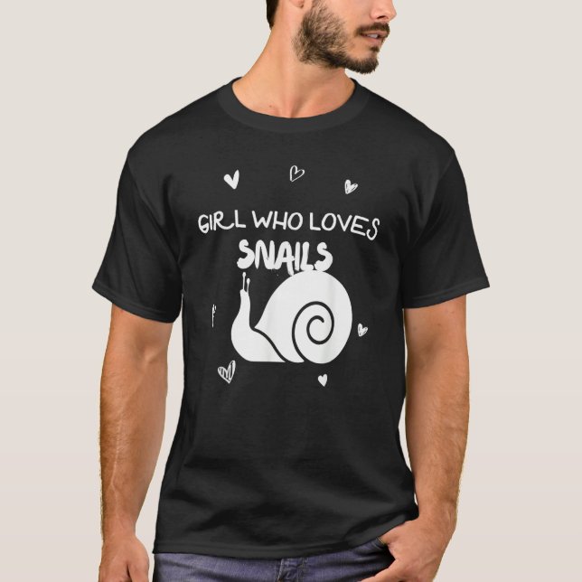 Girl Who Love Snails Insect Lands Forest Habitat T Shirt (Framsida)