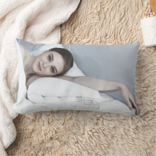 GIRLFRIEND CUDDLE PILLOW LUMBARKUDDE