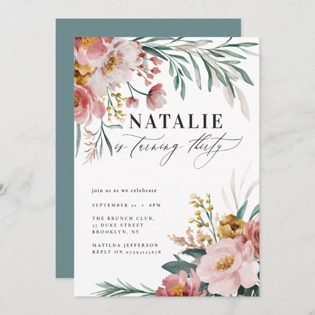 Girlig vattenfärgsblått blommigt 30års födelsedag  (Fram/baksida)