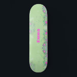 Girligt flytande färglöst glitter med namn mini skateboard bräda 18,5 cm<br><div class="desc">Lägg till ditt namn till en så unik skateboard för flickor som gillar utomhussport. Den har en flytande färglös glitter-effekt. Perfekt för födelsedag eller något annat firande eller tillfälle</div>