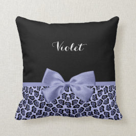 Girligt Lila Jaguar Skriv ut Lavender Bow med Namn Kudde