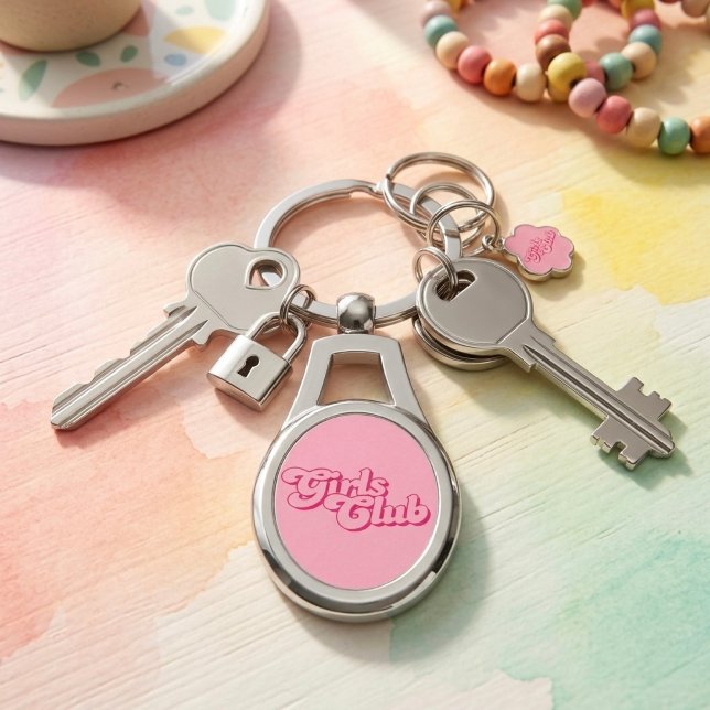 Girls Club Ovalt Silverfärgad Nyckelring (Skapare uppladdad)