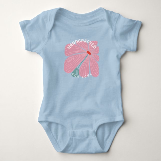 Girls' Handcrafted For Love T Shirt (Framsida)