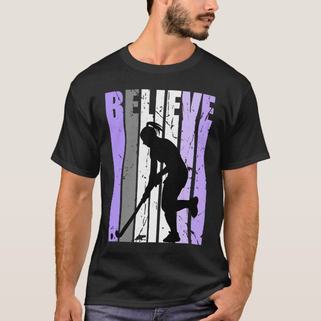 Girls Purple Distressed Believe Loves Team Girl In T Shirt (Framsida)