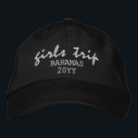 Girls Resa Modern Script Typography-Personlig<br><div class="desc">Anpassningsbarna Girls Resa Modern Script Typography Personlig Embroied Baseball Cap har den enkla,  moderna,  broderade  "Girls Resa" med plats och datum eller år för personligen. Perfekt till dina nästa flickor resa. Skapat av Evco Studio www.zazzle.com/store/evcostudio</div>