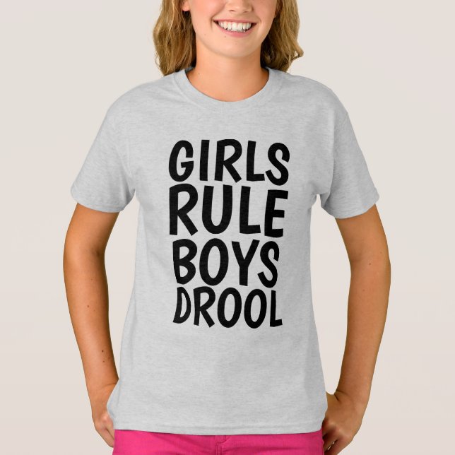 GIRLS RULE BOYS DROOL Lustiga Kids T-shirts (Framsida)