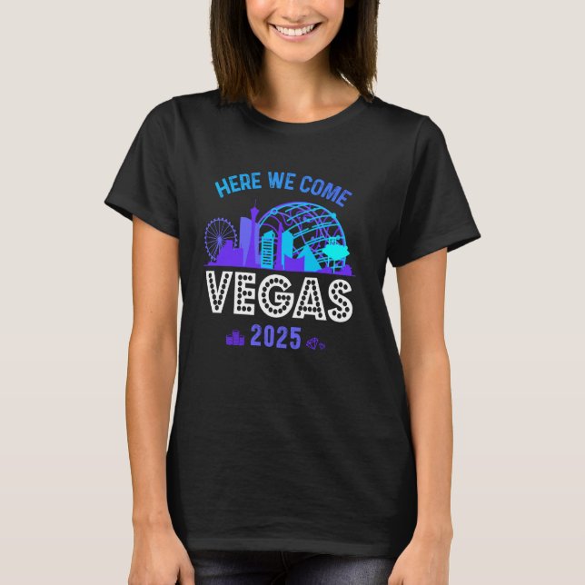 Girls Trip Las Vegas 2025 Birthday Squad Family He T Shirt (Framsida)