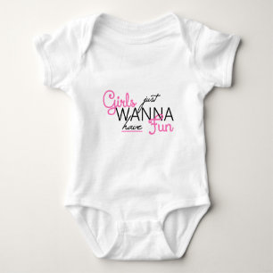 GIRLS VILL BARA HA ROLIGT-GIFTSKOR T SHIRT