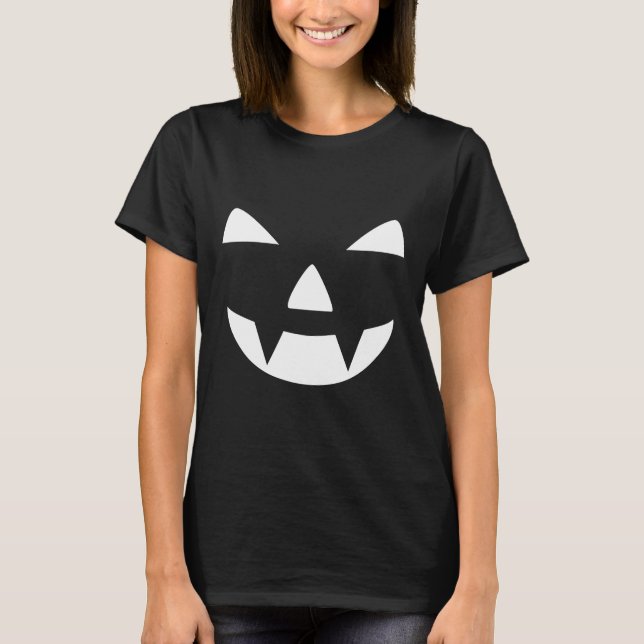Girly Black and white Pumpkin Ansikte Halloween T Shirt (Framsida)