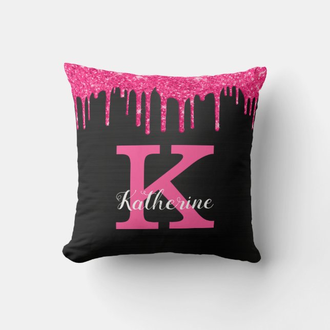 Girly Black Shock rosa Drives Monogram Namn Kudde (Framsida)