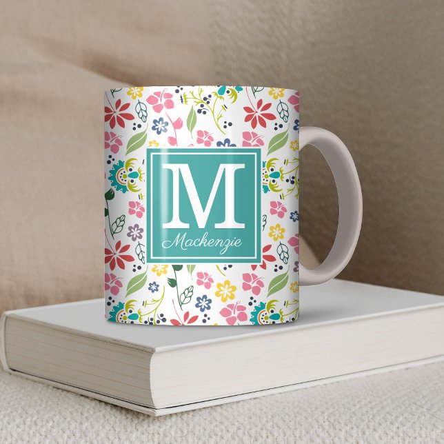 Girly Colorful Bohemian Vår blommor Monogram Kaffemugg (Girly Colorful Bohemian Spring Flowers Monogram Coffee Mug)