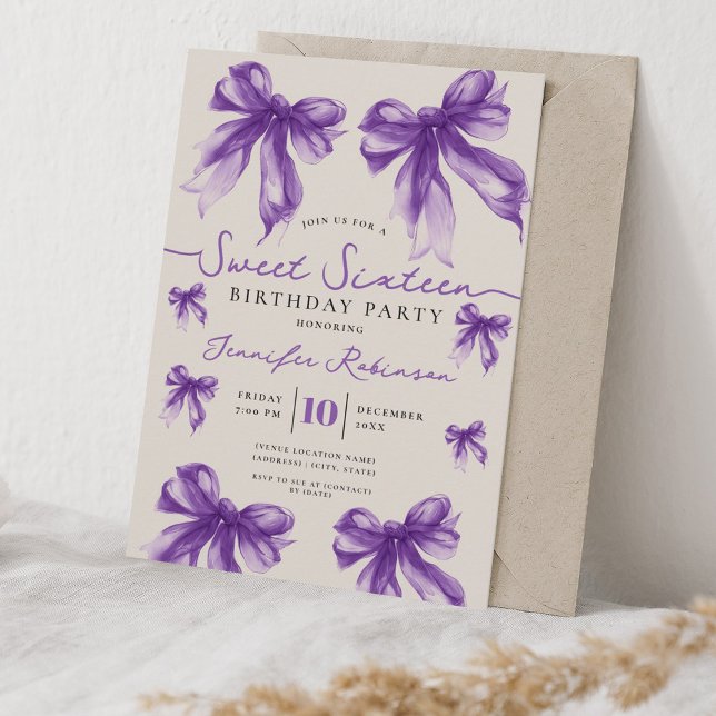Girly Coquette Bow Sweet 16 Födelsedagsfest Lila  Inbjudningar (Girly Coquette Bow Sweet 16 Birthday Party Purple Invitation)