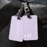 Girly Cute Light Lila Monogram Bagagebricka<br><div class="desc">Den här Classy Beige Cream Monogram Luggage Tag gör perfektens julklapp! Oavsett om du är tittar för julklappsider för kvinnor eller unika julklappsider för kvinnor, kombinerar den här märkrn elegans och praktisk användning. Idealisk för dem som söker efter julklappar för att underlätta resan, är det också perfekt för julklappsider för...</div>