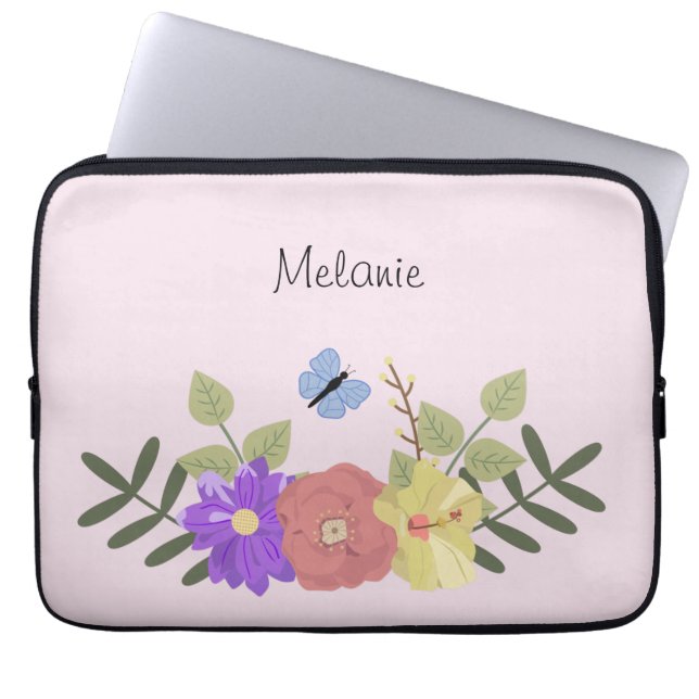 Girly Flowers och Butterfly Pastel Rosa Namn Laptop Fodral (Framsidan)