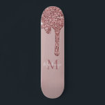 Girly Glam Ro Guld, som kör Glitter Monogram Mini Skateboard Bräda 18,5 Cm<br><div class="desc">Girly Ro Guld Gnistra Glitter driver Monogram Skateboard med mode faux rosa/ro guld glitter droppar i chic på anpassningsbarnas bakgrund med namnens monogram och . Underbar för alla som kärlek den lyxglam-livsstilen. Perfekt för din lyxestetik! Du är lyx, visa det! Kontakta oss på cedarandstring@gmail.com om du behöver hjälp med designen...</div>