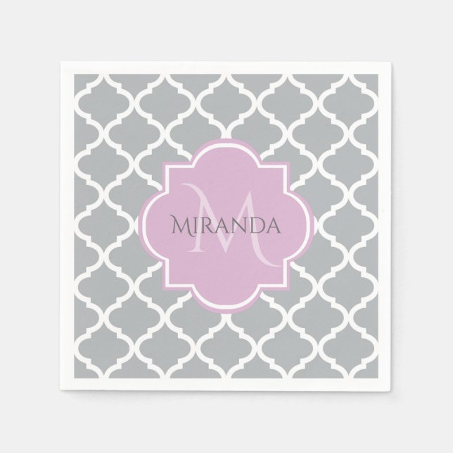 Girly Grått Quatrefoil Lavender Monogram och Namn Pappersservett (Framsidan)